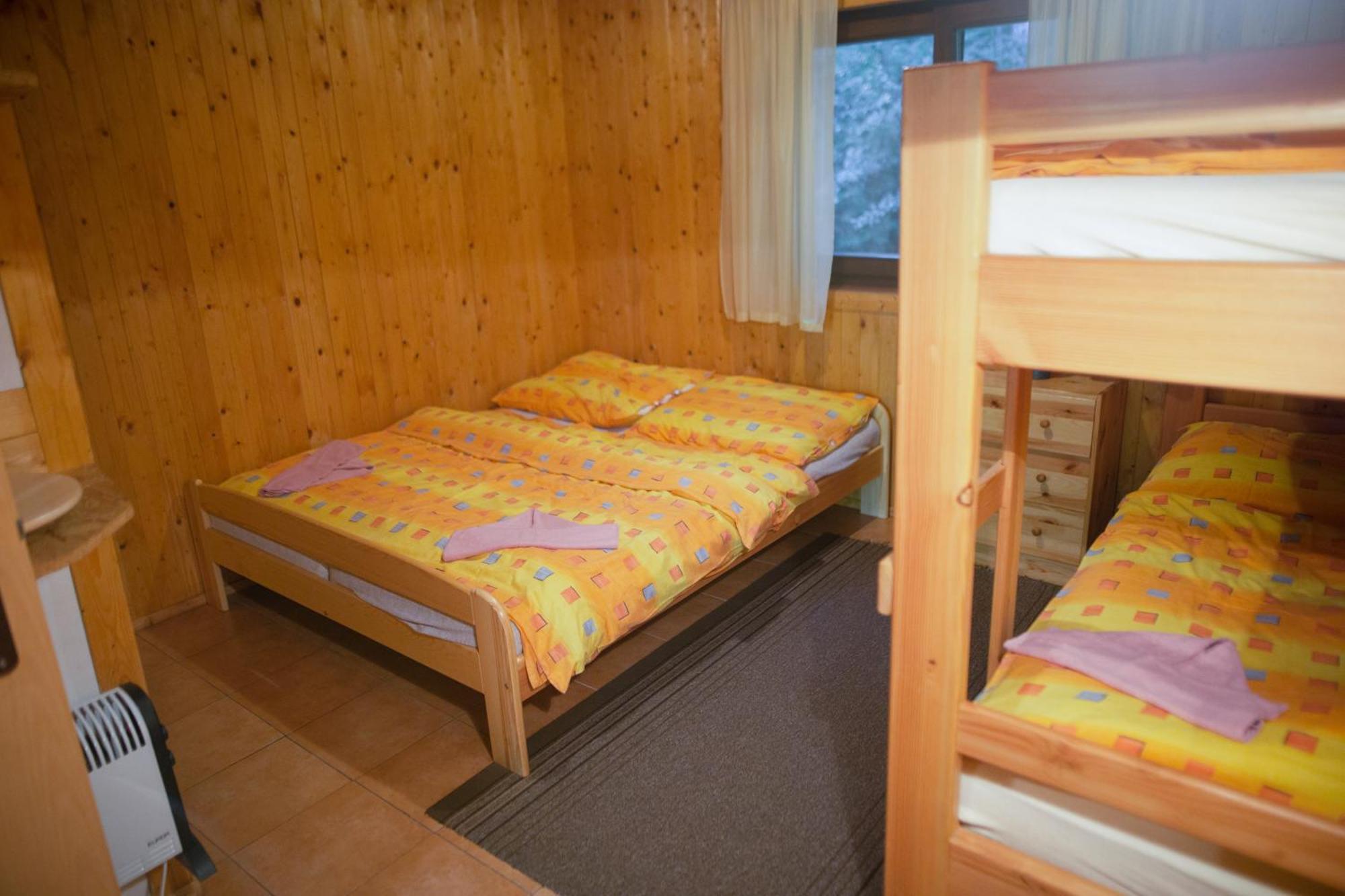 Komari Louka Nova Olesna Exterior foto