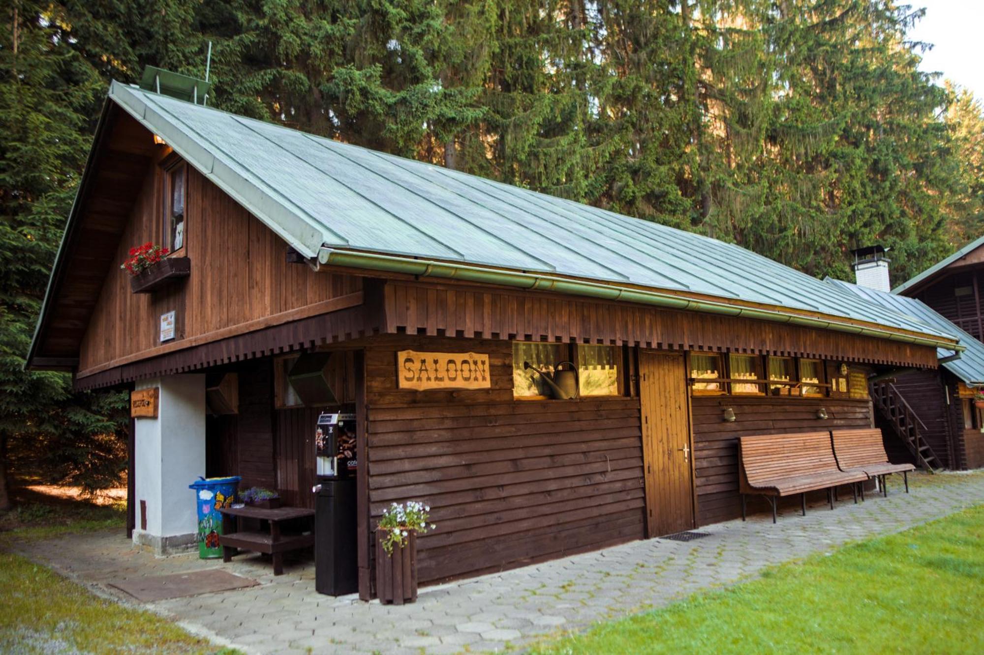 Komari Louka Nova Olesna Exterior foto