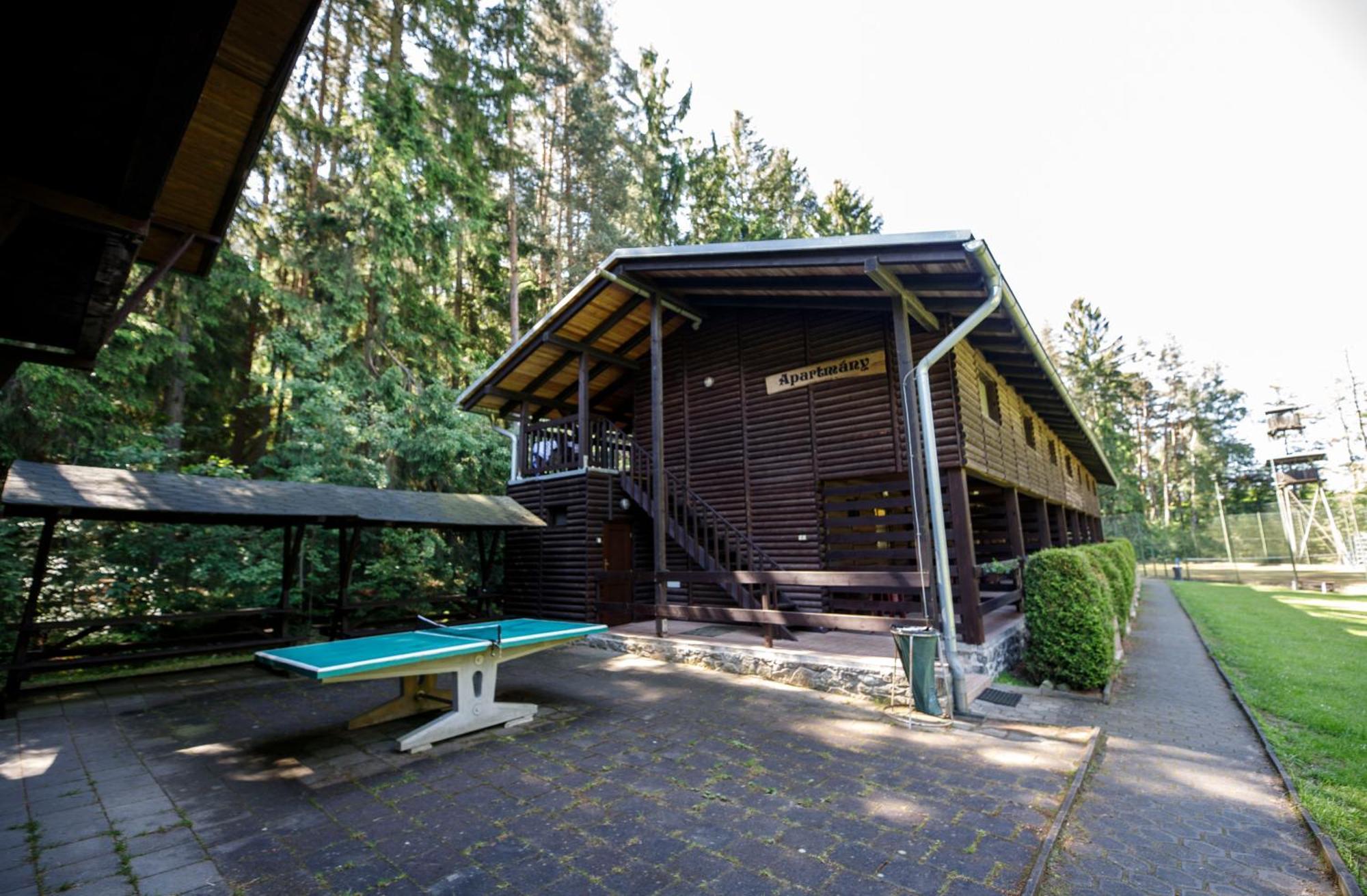 Komari Louka Nova Olesna Exterior foto