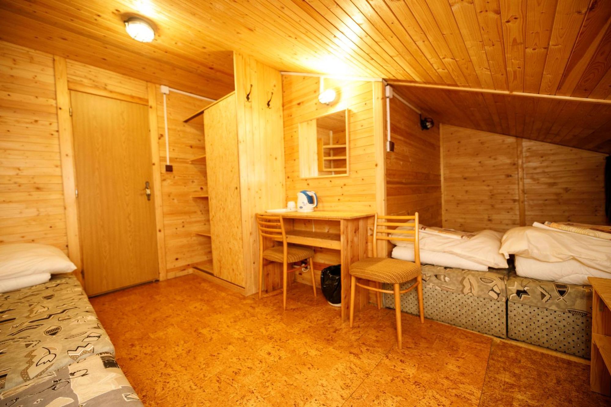 Komari Louka Nova Olesna Exterior foto