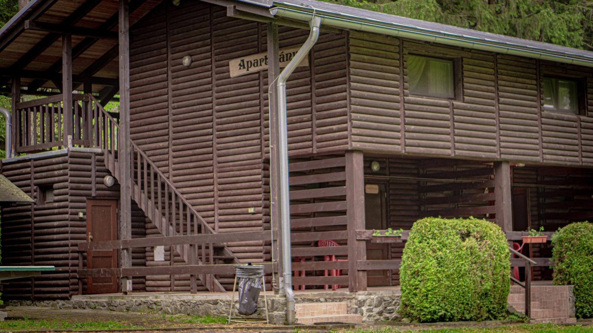 Komari Louka Nova Olesna Exterior foto
