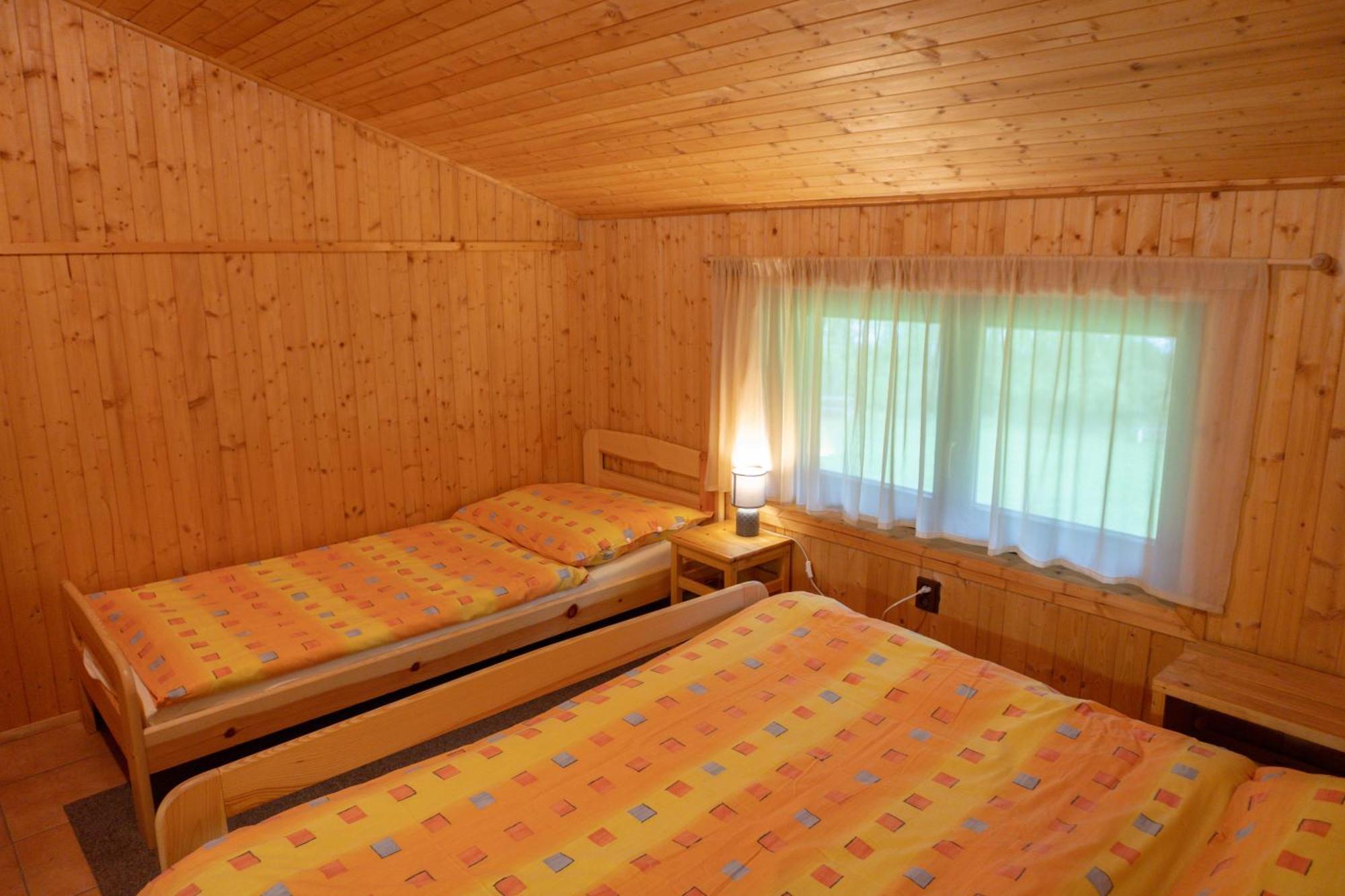 Komari Louka Nova Olesna Exterior foto